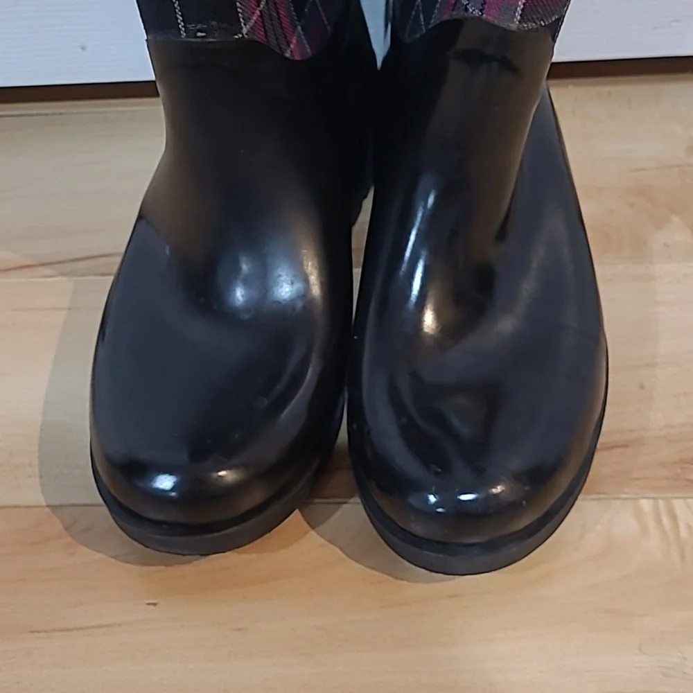 Women's size 6 DC rubber boots - Picture 4 of 6